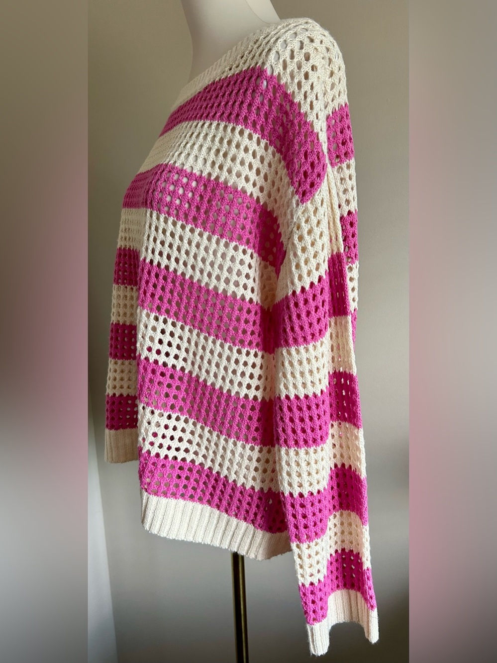 RD Style Open Crochet Knit in Pink & Cream - Like New